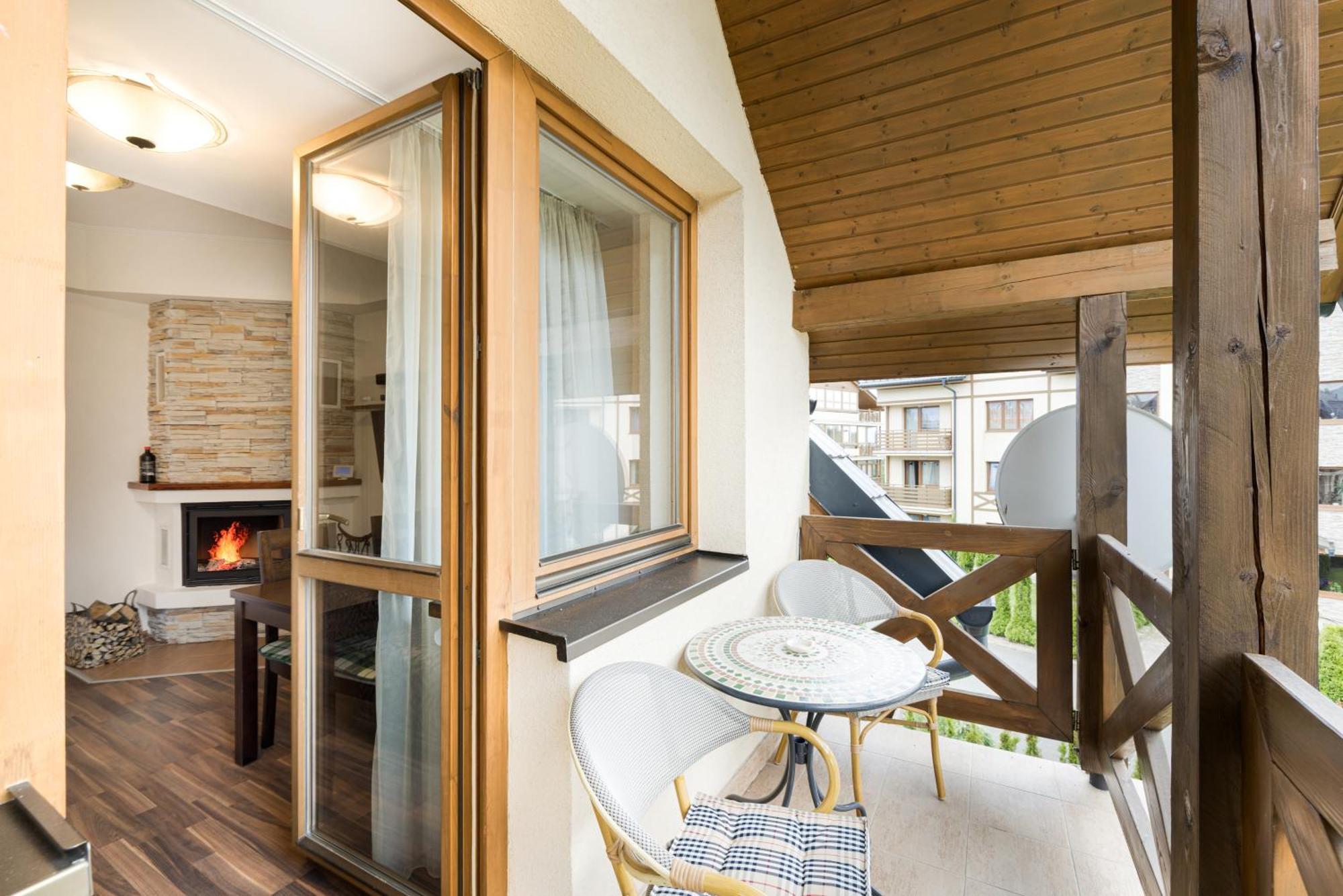 Apartments Iris Stara Lesna Exterior foto
