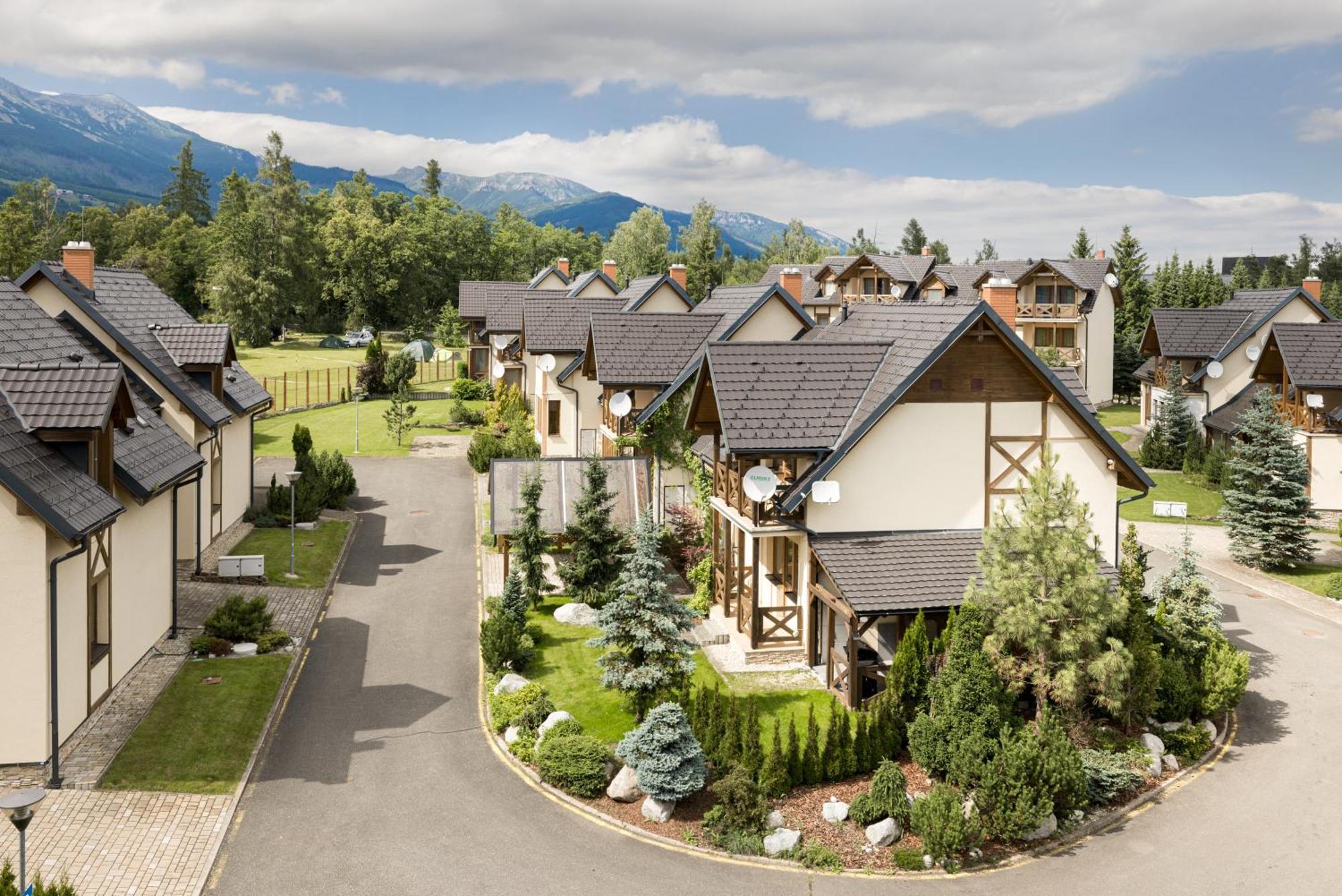 Apartments Iris Stara Lesna Exterior foto